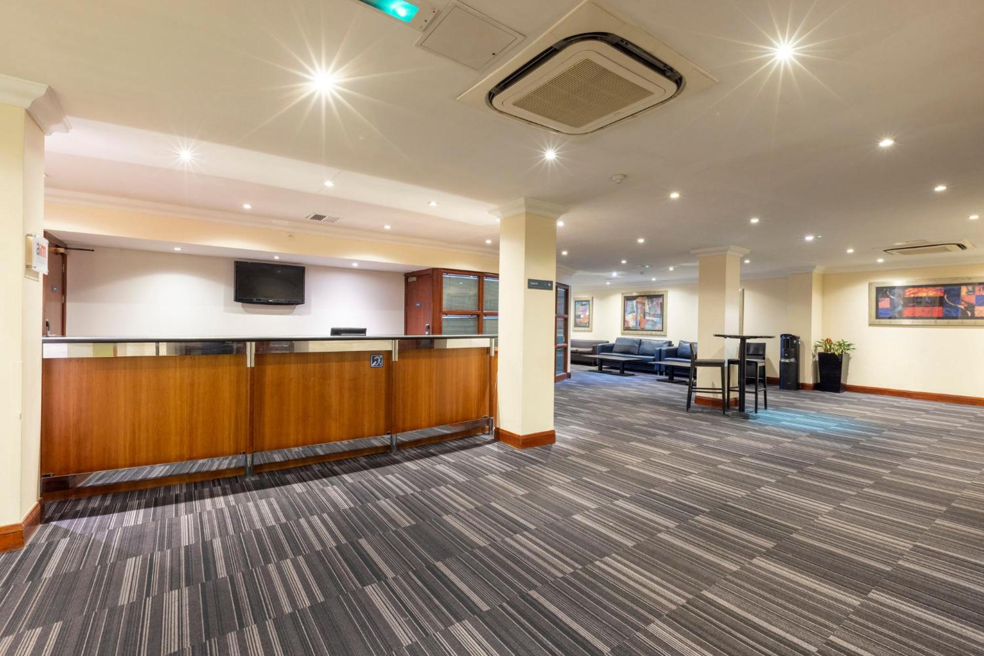 Holiday Inn - Glasgow Airport By Ihg Paisley Exterior foto